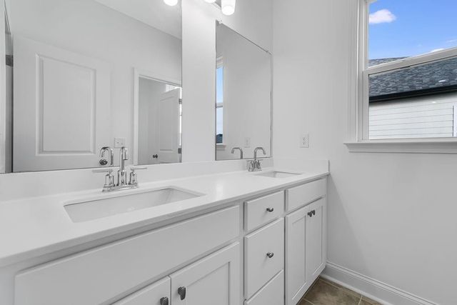 22 Sheryl Way, Loganville, GA 30052