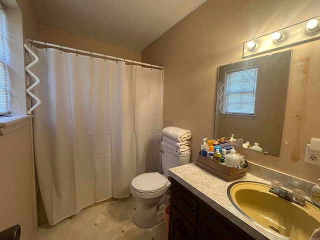 975 Jenkins Ferry Road, Knoxville, AR 72845