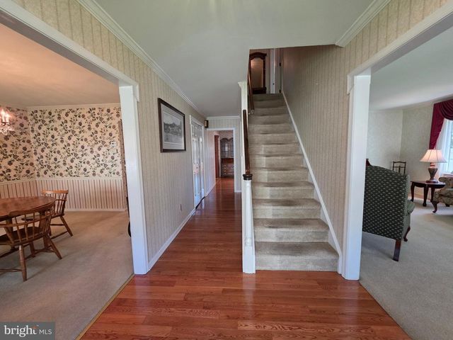 325 CHARLES ST, Southampton, PA 18966