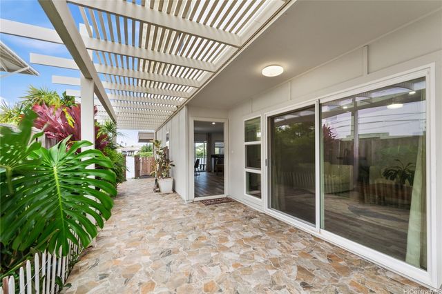 411 Opihikao Place 251, Honolulu, HI 96825