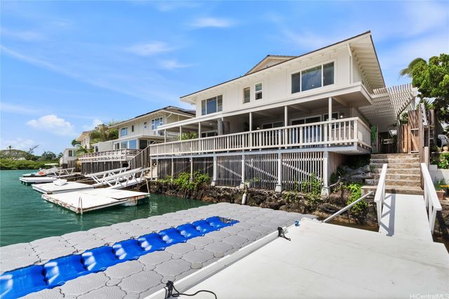 411 Opihikao Place 251, Honolulu, HI 96825