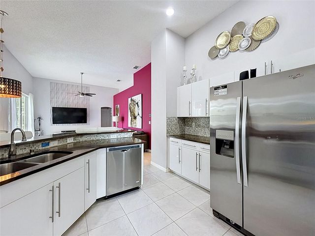 844 MONTANA AVENUE, Davenport, FL 33897