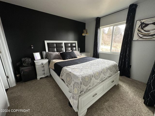 32817 Puzzlz Circle, Homer, AK 99603