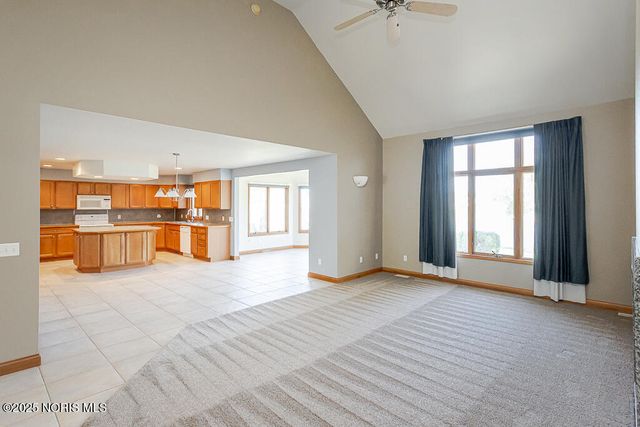 5954 Secluded Court, Sylvania, OH 43560