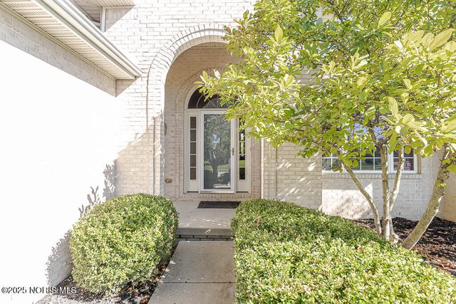 5954 Secluded Court, Sylvania, OH 43560