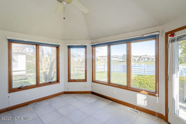 5954 Secluded Court, Sylvania, OH 43560