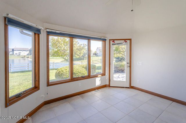 5954 Secluded Court, Sylvania, OH 43560