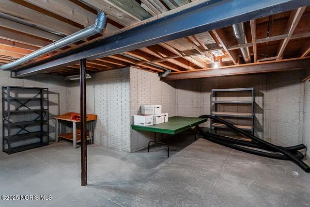 5954 Secluded Court, Sylvania, OH 43560