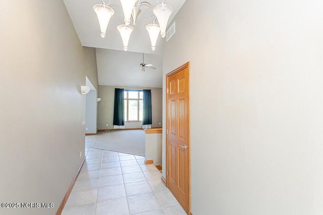 5954 Secluded Court, Sylvania, OH 43560