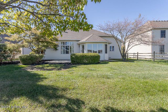 5954 Secluded Court, Sylvania, OH 43560