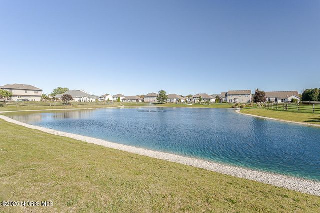 5954 Secluded Court, Sylvania, OH 43560