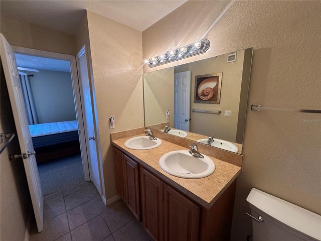 1065 S HIAWASSEE ROAD 1428, Orlando, FL 32835