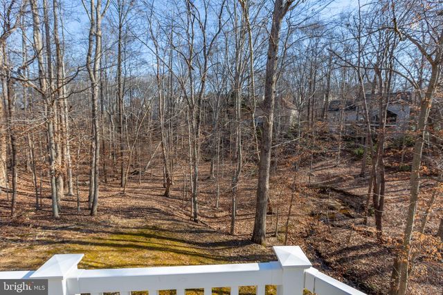 1001 FEATHERSTON CT, Fredericksburg, VA 22401