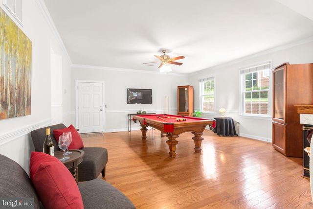 1001 FEATHERSTON CT, Fredericksburg, VA 22401