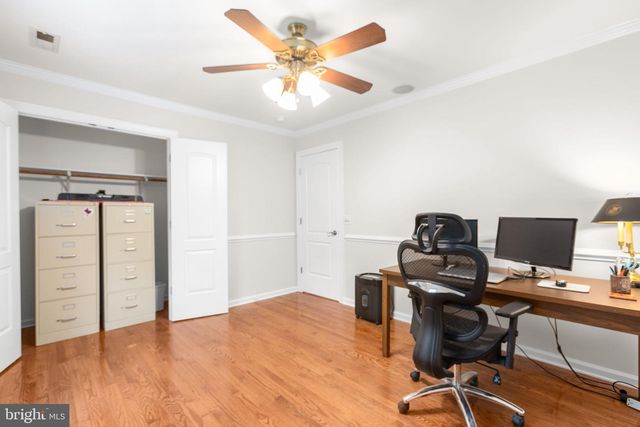 1001 FEATHERSTON CT, Fredericksburg, VA 22401