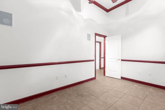 1001 FEATHERSTON CT, Fredericksburg, VA 22401