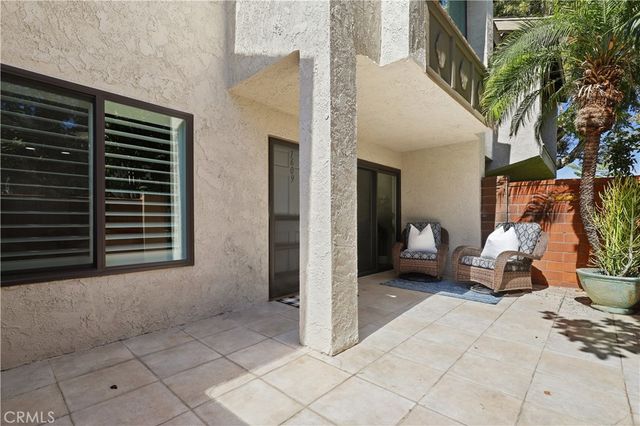 1609 Sherwood Village Circle, Placentia, CA 92870