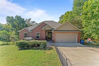 22 Miller Drive, Bella Vista, AR 72715