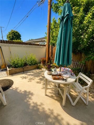 22113-22115 Seine Avenue, Hawaiian Gardens, CA 90716