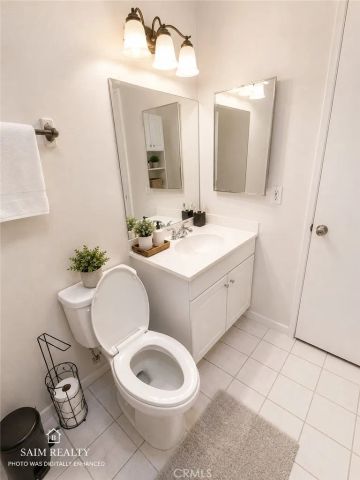 22113-22115 Seine Avenue, Hawaiian Gardens, CA 90716