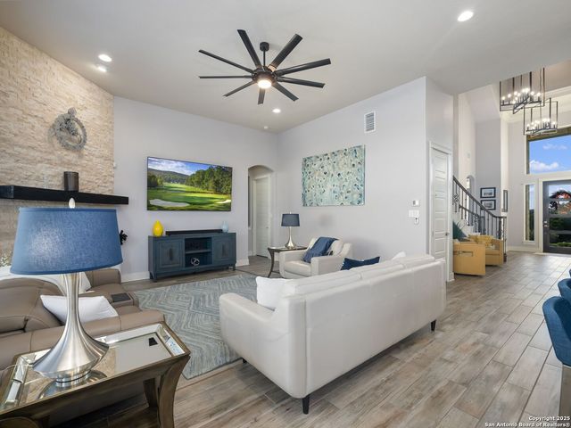 27220 Highland, San Antonio, TX 78260