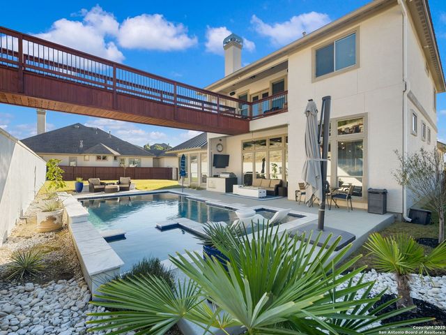 27220 Highland, San Antonio, TX 78260