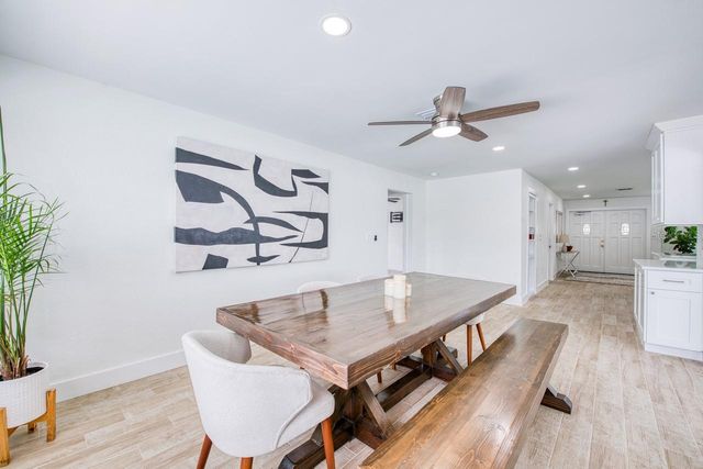 12125 6TH STREET E, Treasure Island, FL 33706