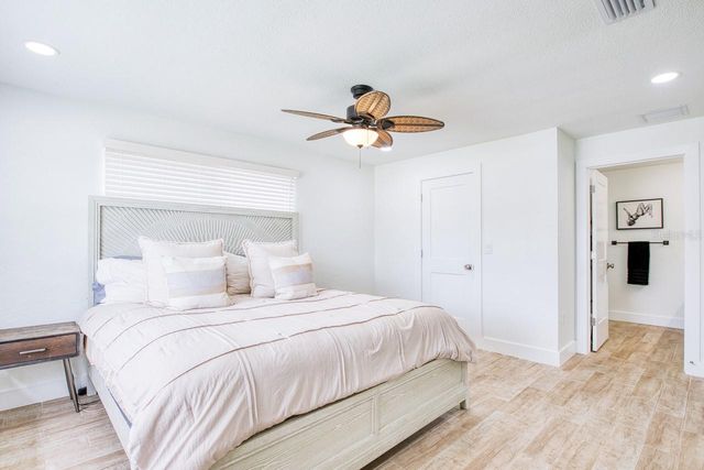 12125 6TH STREET E, Treasure Island, FL 33706