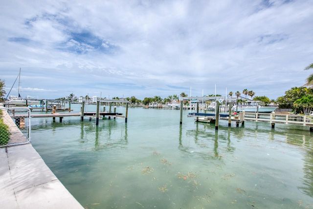 12125 6TH STREET E, Treasure Island, FL 33706