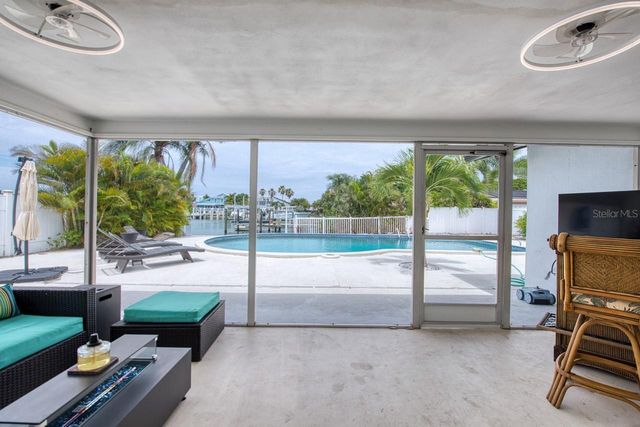 12125 6TH STREET E, Treasure Island, FL 33706