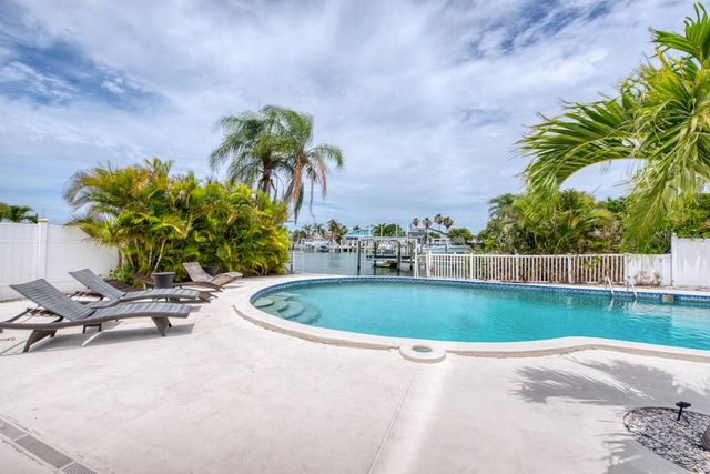 12125 6TH STREET E, Treasure Island, FL 33706