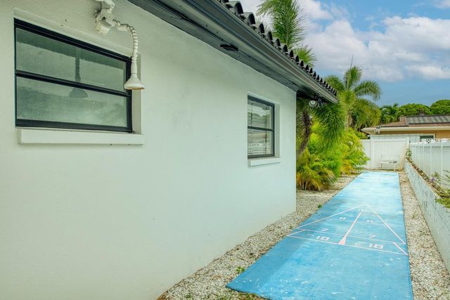 12125 6TH STREET E, Treasure Island, FL 33706