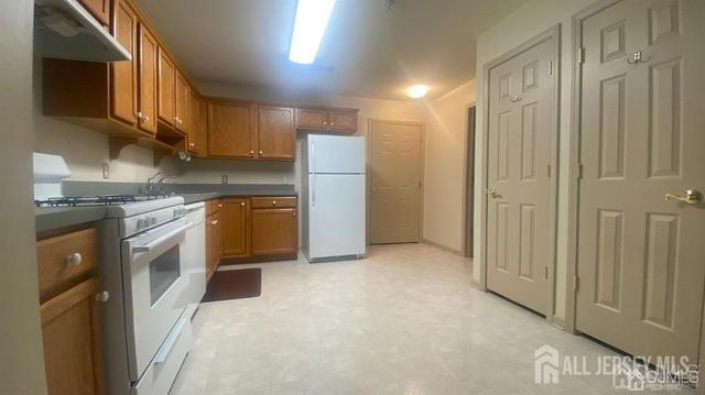 163 Liddle Avenue, Edison, NJ 08837