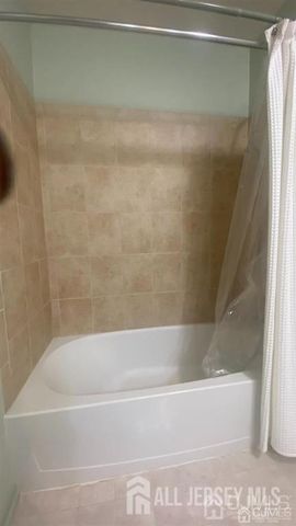163 Liddle Avenue, Edison, NJ 08837