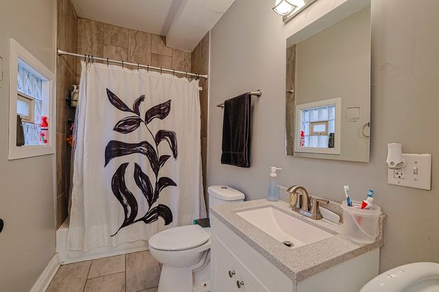 608 S 12th Avenue, Maywood, IL 60153