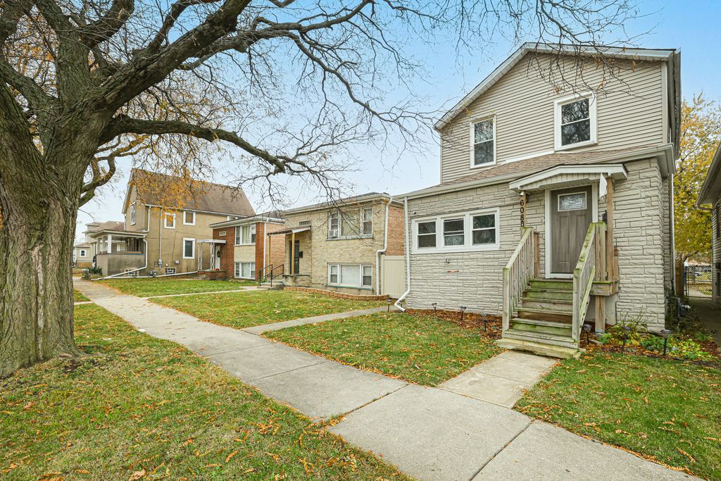 608 S 12th Avenue, Maywood, IL 60153