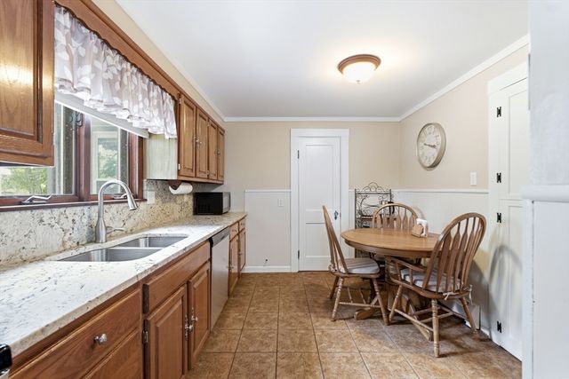 15 Ellsworth Terrace, Lynn, MA 01904