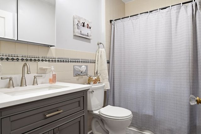 15 Ellsworth Terrace, Lynn, MA 01904