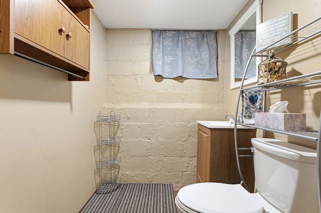 15 Ellsworth Terrace, Lynn, MA 01904