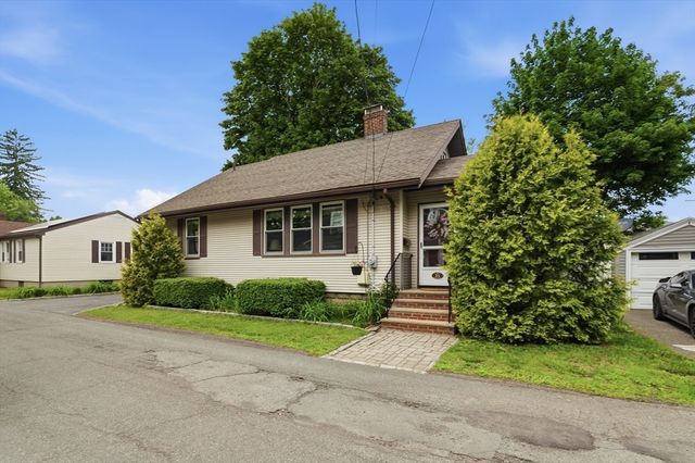 15 Ellsworth Terrace, Lynn, MA 01904