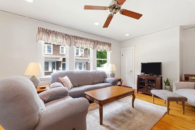 15 Ellsworth Terrace, Lynn, MA 01904