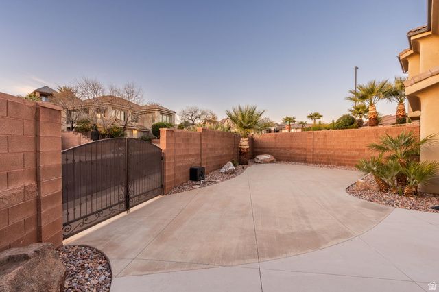 2005 N CASSCADE CYN, St. George, UT 84770