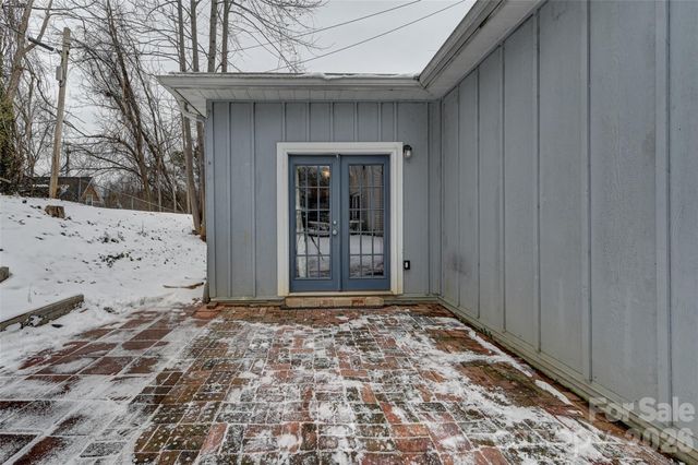 21 Hilldale Road, Asheville, NC 28803