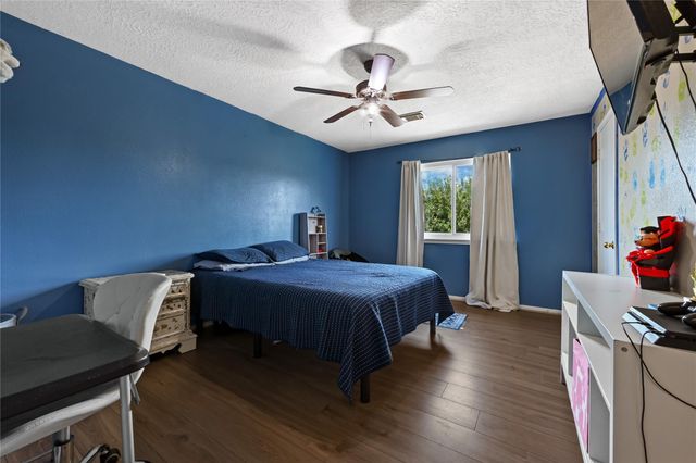 12227 Kings Path Lane, Houston, TX 77044