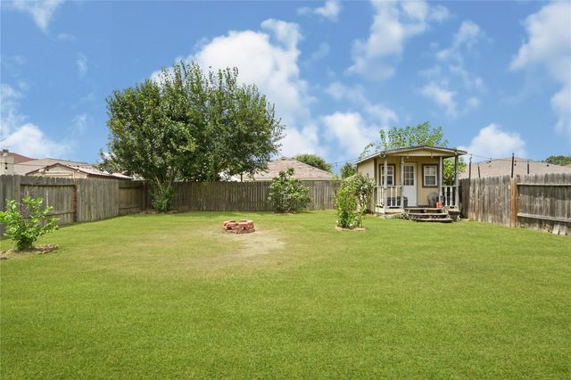 12227 Kings Path Lane, Houston, TX 77044