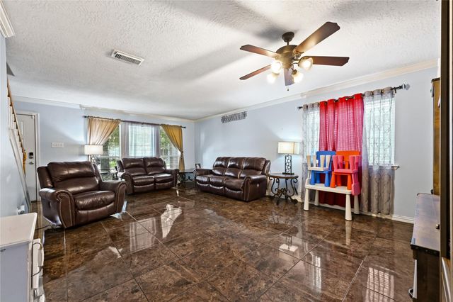 12227 Kings Path Lane, Houston, TX 77044