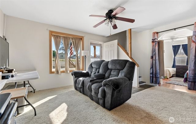 330 Edmonds Street, Omak, WA 98841