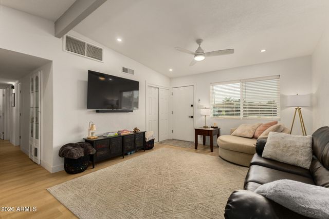 1560 N FREEMAN --, Mesa, AZ 85201