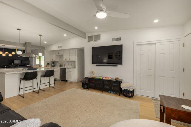 1560 N FREEMAN --, Mesa, AZ 85201