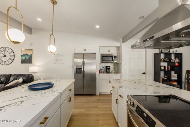 1560 N FREEMAN --, Mesa, AZ 85201